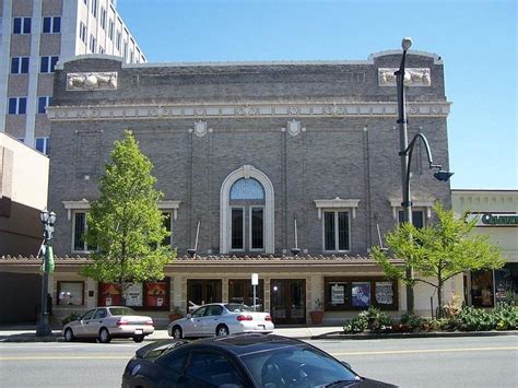 everett historic theatre.